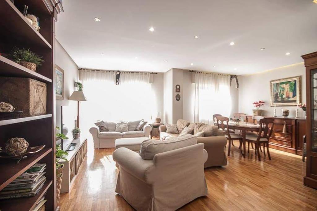 Apartamento + Parking En El Centro De Cartagena Eksteriør bilde