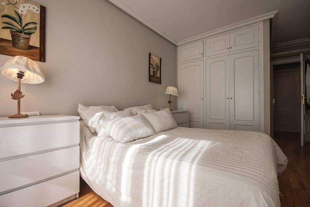Apartamento + Parking En El Centro De Cartagena Eksteriør bilde